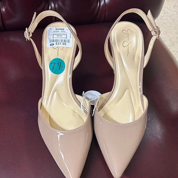 Jessica Simpson Nude Patent Slingback Pointed Toe Heels size 7.5 NEW - Picture 2 of 6